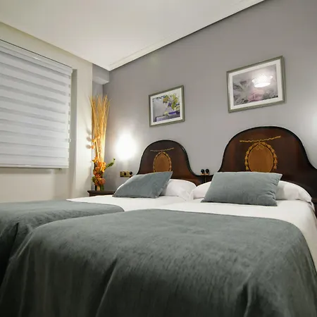 Hospedium Plaza Mayor 2*